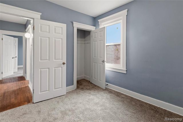 471 Kitchener Street, Detroit, MI 48215