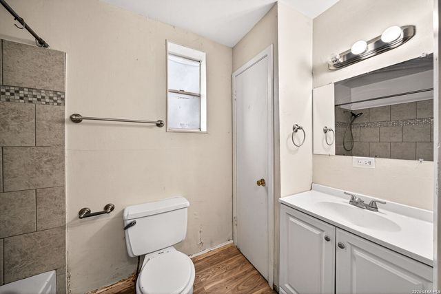 261 WEATHERCOCK LN, Windcrest, TX 78239