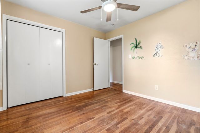 545 Manifold Rd, South Strabane, PA 15301