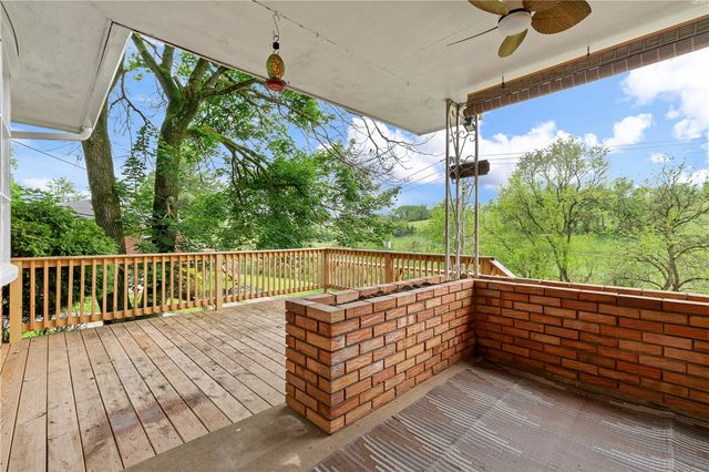 545 Manifold Rd, South Strabane, PA 15301