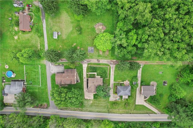 545 Manifold Rd, South Strabane, PA 15301
