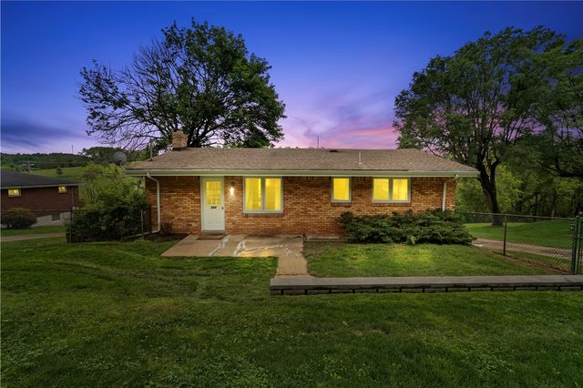 545 Manifold Rd, South Strabane, PA 15301