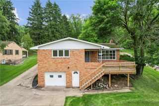 545 Manifold Rd, South Strabane, PA 15301