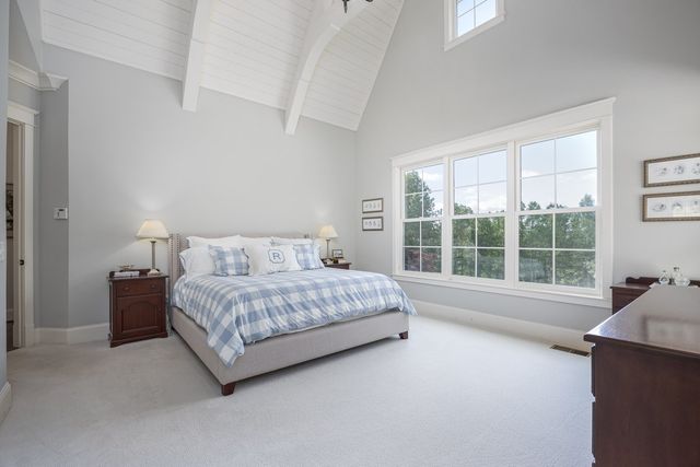8706 Poplar Creek Rd, Nashville, TN 37221