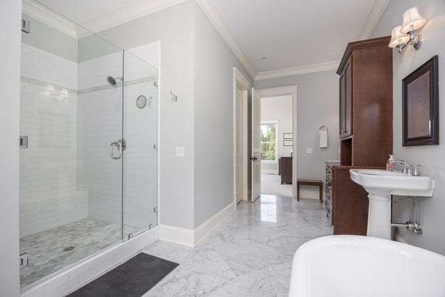 8706 Poplar Creek Rd, Nashville, TN 37221