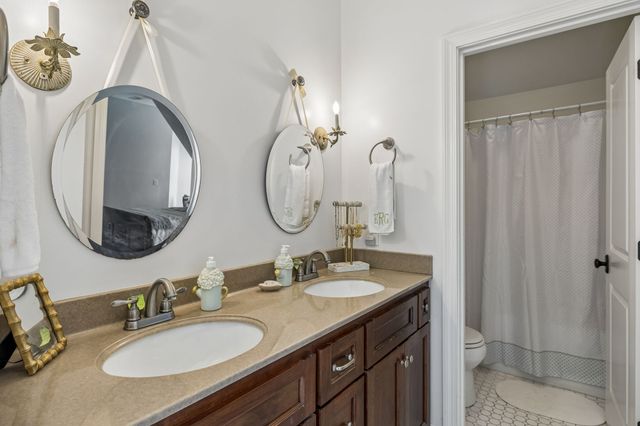 8706 Poplar Creek Rd, Nashville, TN 37221
