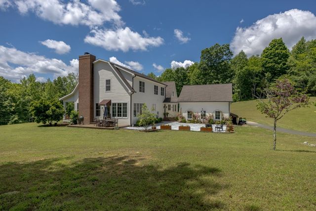 8706 Poplar Creek Rd, Nashville, TN 37221