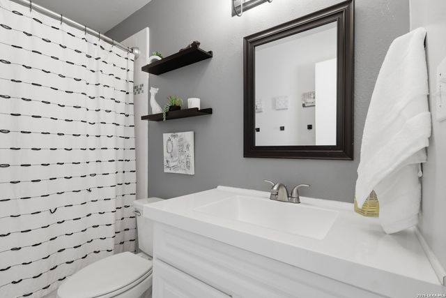 1626 Sunshine Peak, New Braunfels, TX 78130