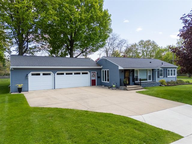 1904 Seminole Street, Kalamazoo, MI 49006