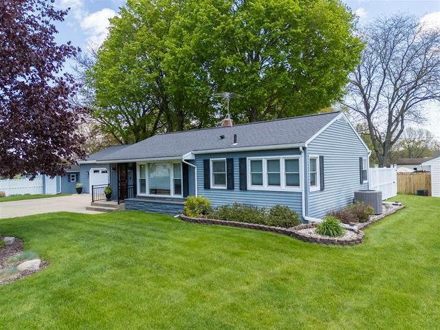 1904 Seminole Street, Kalamazoo, MI 49006