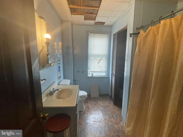 511 N 5TH AVE, Altoona, PA 16601