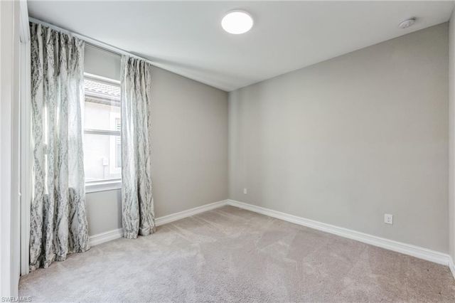 16246 Aberdeen WAY, Naples, FL 34110