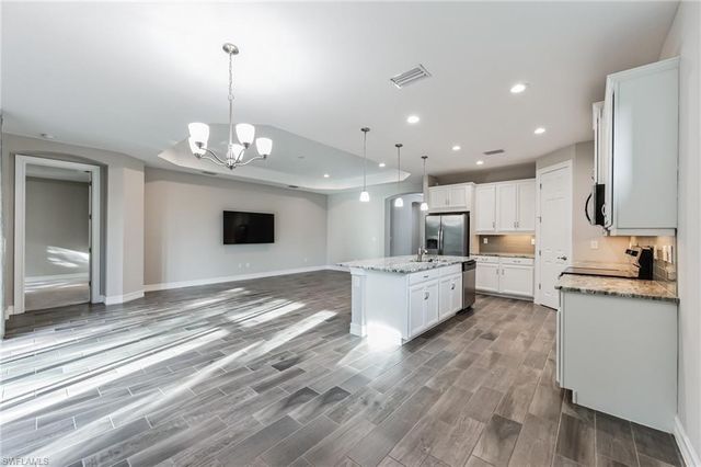 16246 Aberdeen WAY, Naples, FL 34110