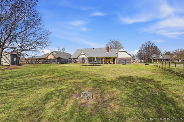 13118 E 78th Street North, Owasso, OK 74055