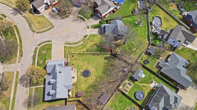 13118 E 78th Street North, Owasso, OK 74055