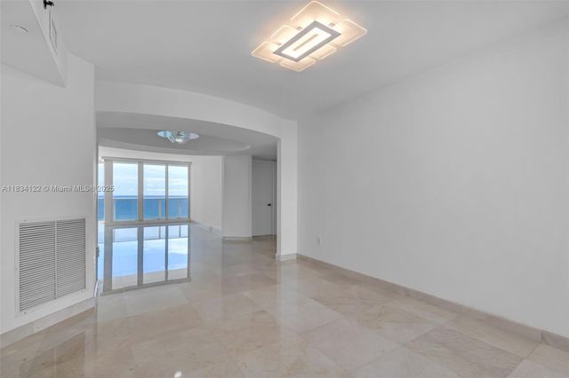 19333 Collins Ave 2703, Sunny Isles Beach, FL 33160
