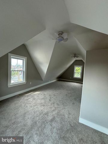 426 MIDDLESEX ST, Gloucester City, NJ 08030