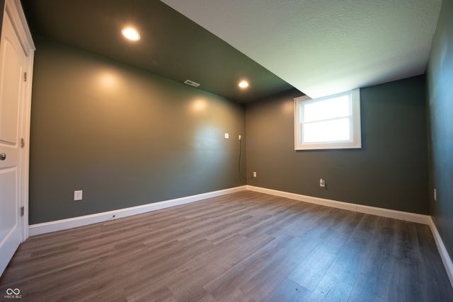 9636 E Randal Street, Columbus, IN 47203