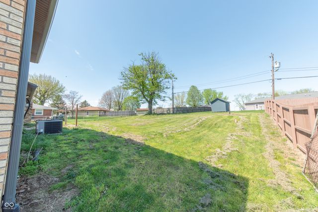 9636 E Randal Street, Columbus, IN 47203