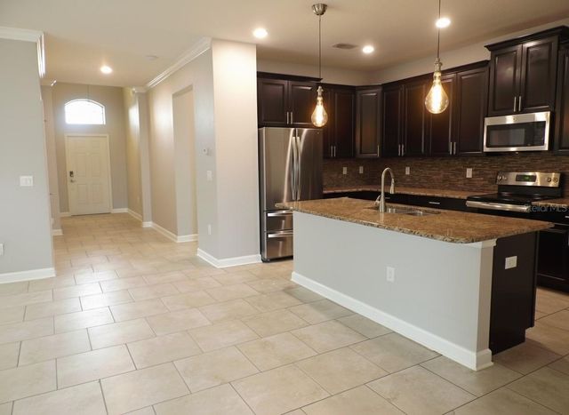 2169 LAKE SIDE AVENUE, Davenport, FL 33837