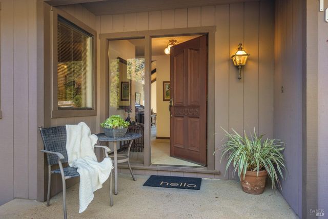 1045 Summit Lake Dr, Angwin, CA 94508