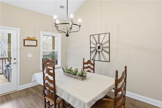 117 Mescalero Court, Waleska, GA 30183