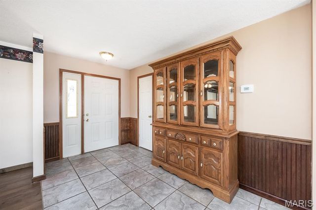 9802 Korte Sewald Road, Lebanon, IL 62254