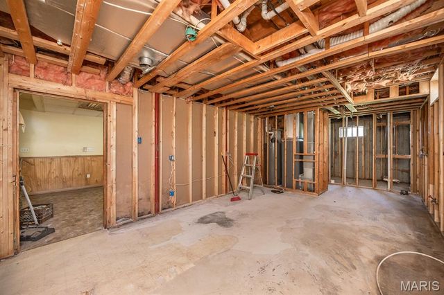 9802 Korte Sewald Road, Lebanon, IL 62254