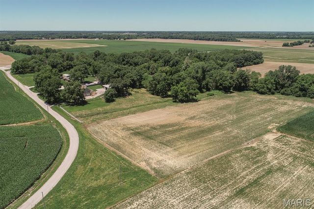 9802 Korte Sewald Road, Lebanon, IL 62254