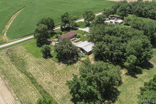9802 Korte Sewald Road, Lebanon, IL 62254
