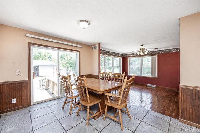9802 Korte Sewald Road, Lebanon, IL 62254