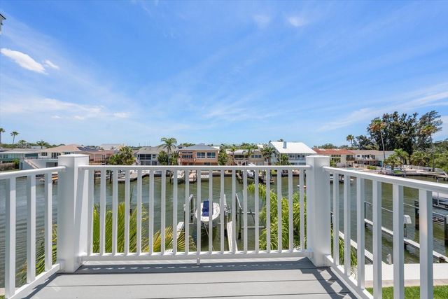 659 GARLAND CIRCLE, Indian Rocks Beach, FL 33785