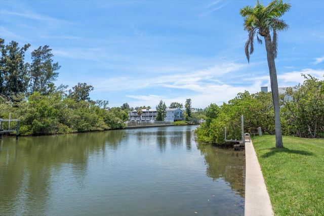 659 GARLAND CIRCLE, Indian Rocks Beach, FL 33785