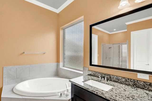 13157 Hallie Chase, Schertz, TX 78154