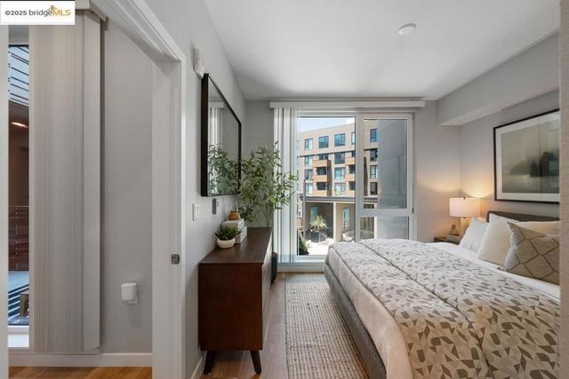 260 Brooklyn Basin Way 400, Oakland, CA 94606