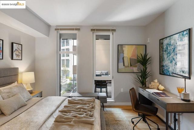 260 Brooklyn Basin Way 400, Oakland, CA 94606