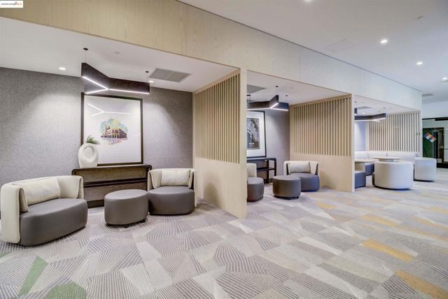 260 Brooklyn Basin Way 400, Oakland, CA 94606