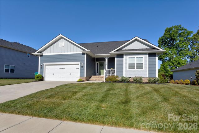11728 Glenwood Drive, Locust, NC 28097