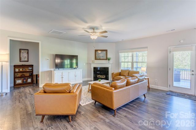 11728 Glenwood Drive, Locust, NC 28097