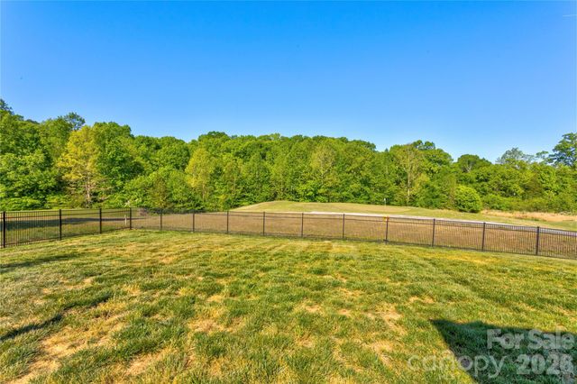 11728 Glenwood Drive, Locust, NC 28097