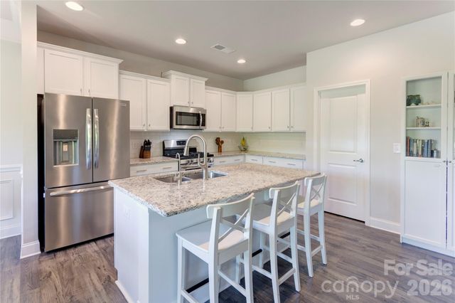11728 Glenwood Drive, Locust, NC 28097