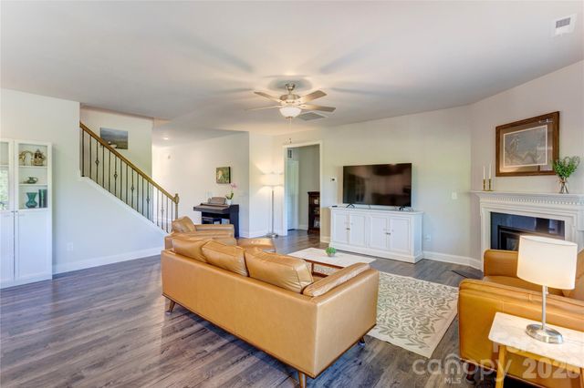 11728 Glenwood Drive, Locust, NC 28097