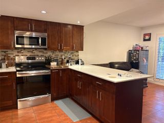 2200 NE 7th St 1, Hallandale Beach, FL 33009
