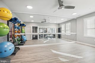 700 MOUNT AIRY TER NE #403, Leesburg, VA 20176
