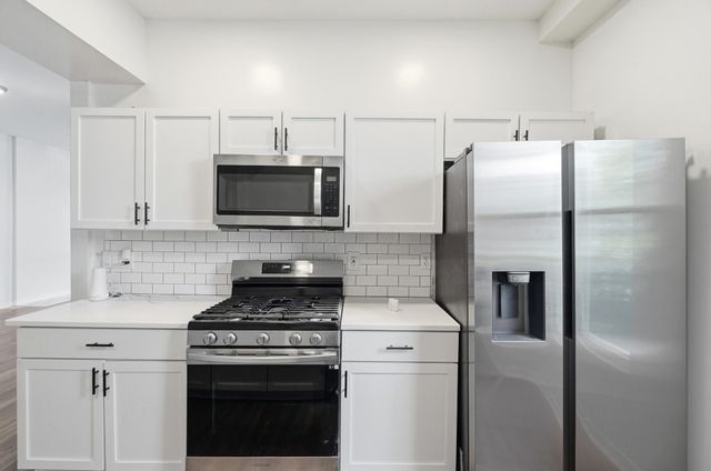872 Wilson Avenue, Columbus, OH 43206