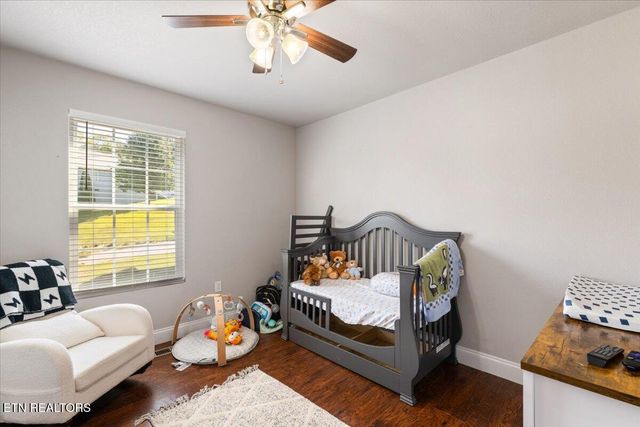 236 Sandy Hill Rd, Lafollette, TN 37766