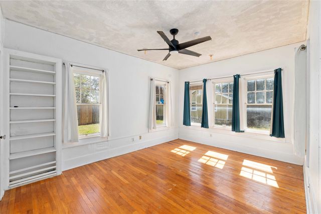 1203 8th Street, Brownwood, TX 76801