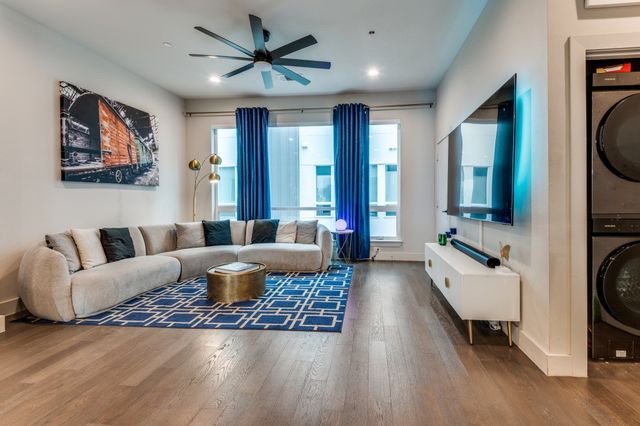 1771 Mccoy Street 104, Dallas, TX 75204