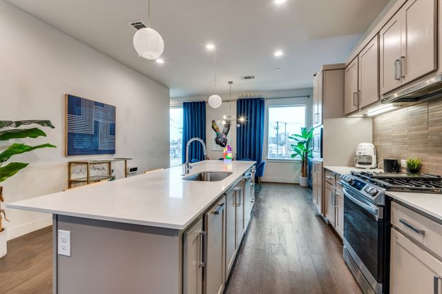 1771 Mccoy Street 104, Dallas, TX 75204