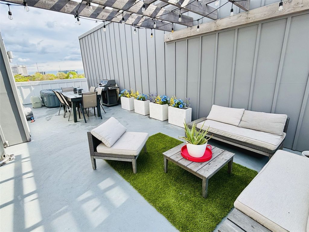 1771 Mccoy Street 104, Dallas, TX 75204